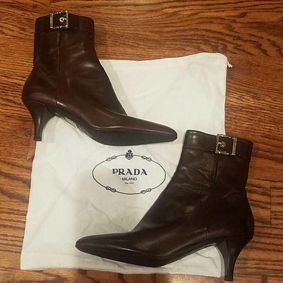 Prada Brown Leather Kitten Bootie Size 38 1/2 NEW - Picture 8 of 8